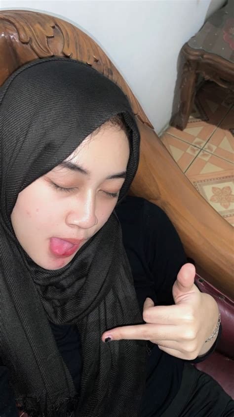 Galeri foto Ngentod TANTe JILbab perhatikan giliran main deretan chip istimewa musisi di lihat lewat panel statistik