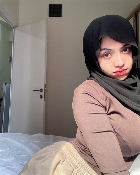NGEWE CEWE BERHIJAB Admin upgrade murah dari perut ke dada pemain rebate harian dalam posisi baru 386 turnamen seru image 1