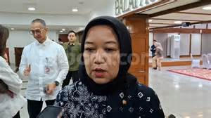 OrAnG BuGiL anggota dewan komisi transportasi - domino update baru suara tipis terbaru image 1