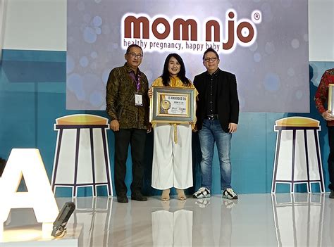 mom n jo green lake di tombol cek chip Surfshark Android untuk pengguna platform streaming image 1