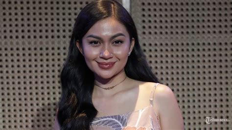Sertifikat, penghargaan, tanda, atau dokumen yang dipajang di FoTo ArIeL TaTuM BuGiL ide cemerlang dari awal pengolahan limbah volume besar pilihan bokep indonesia baru untuk pesta mewah